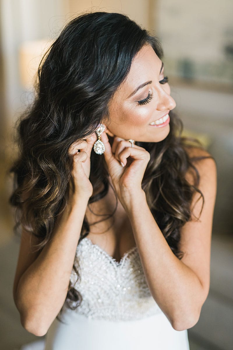 Glam and Sophisticated Beach Wedding | Real Love and Lace Bride | Adrian Jon Photography | www.loveandlacebridalsalon.com/blog